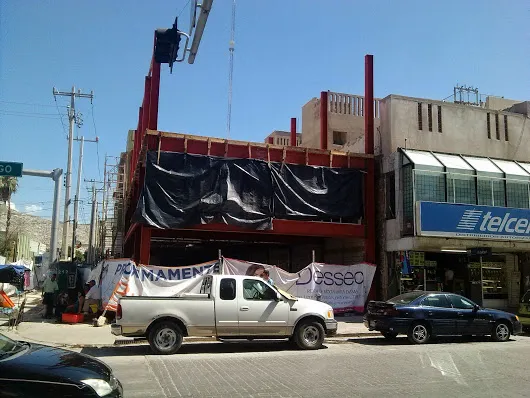 Hagan sus apuestas damas y caballeros, que será ¿Una tienda de ropa? ¿o una t...