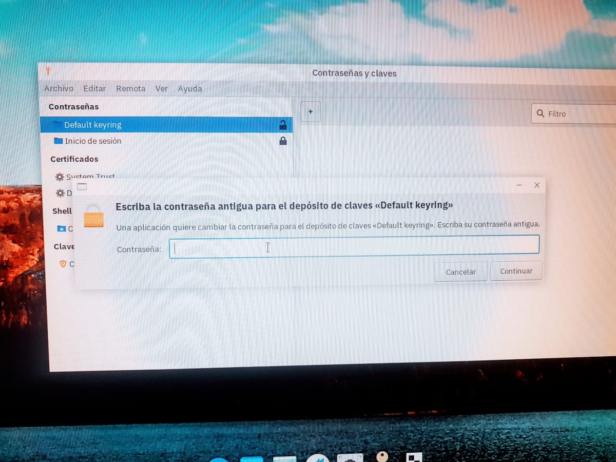 En el programa Seahorse encontramos la opción para desbloquear el depósito de llaves.